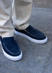 Madison Loafer - background::white,variant::Navy