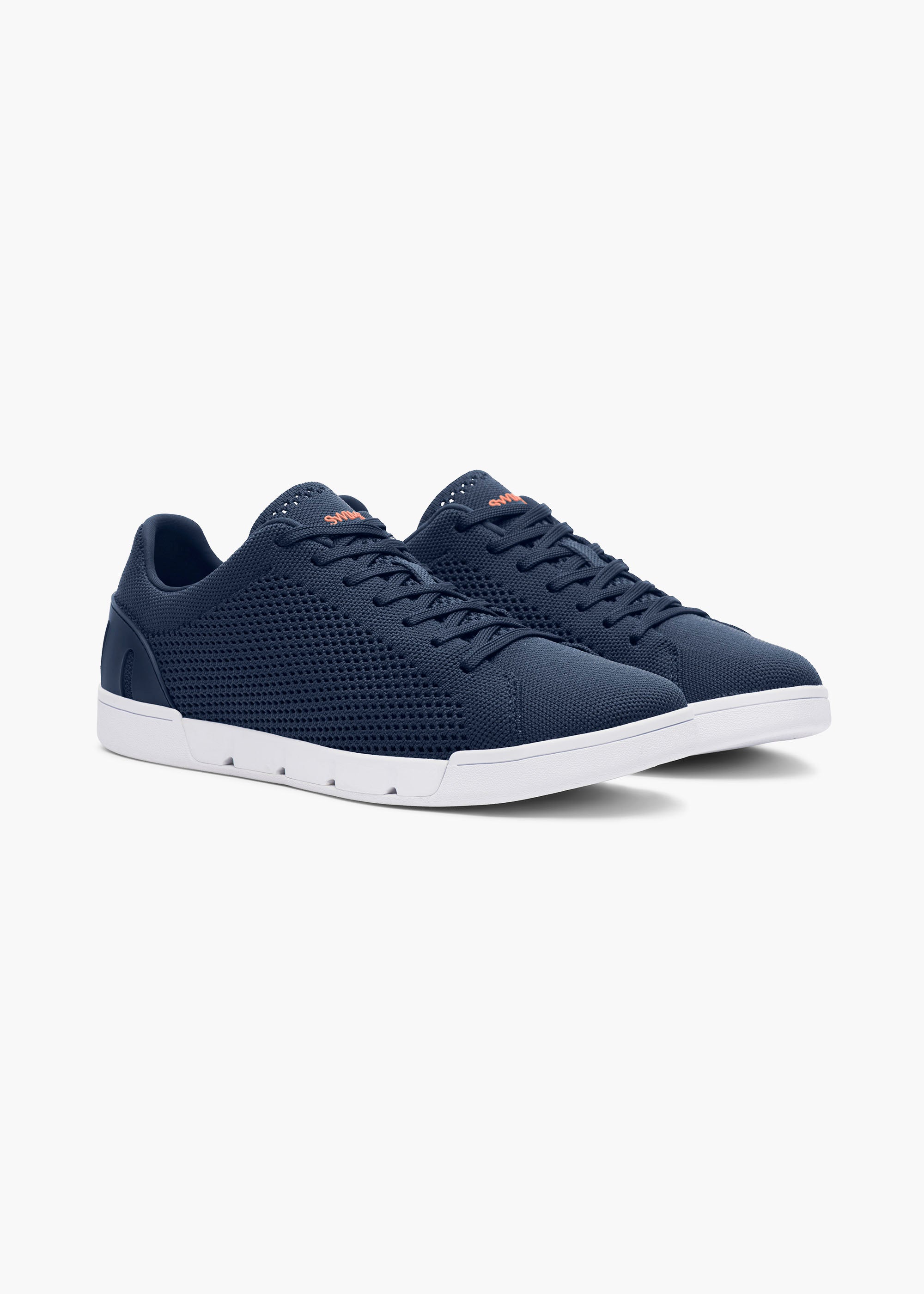 Breeze Tennis Knit - background::white,variant::Navy