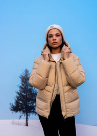 Shiga Down Jacket - background::white,variant::Sand
