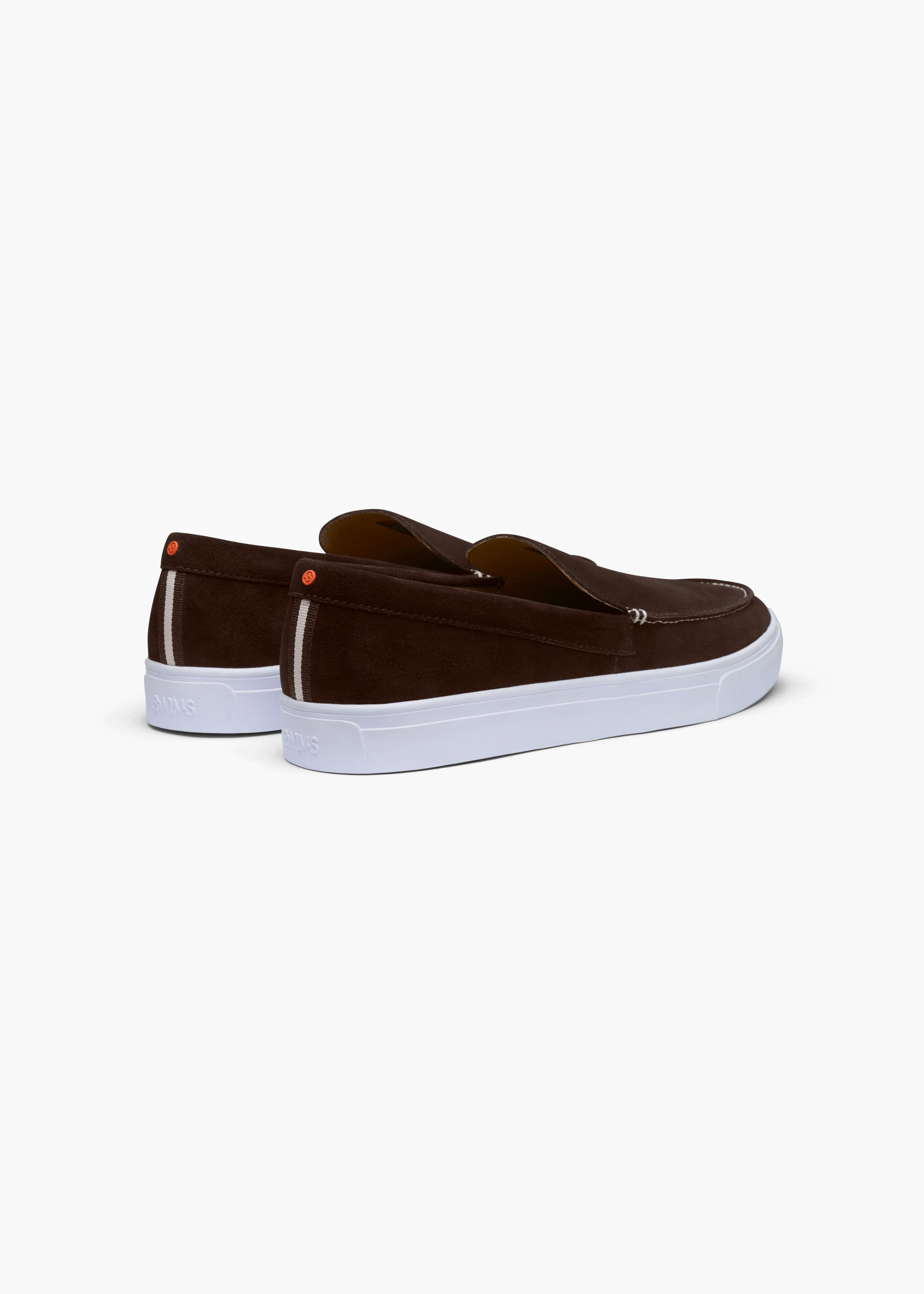 Madison Loafer - background::white,variant::Espresso