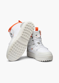 Snow Runner - background::white,variant::White