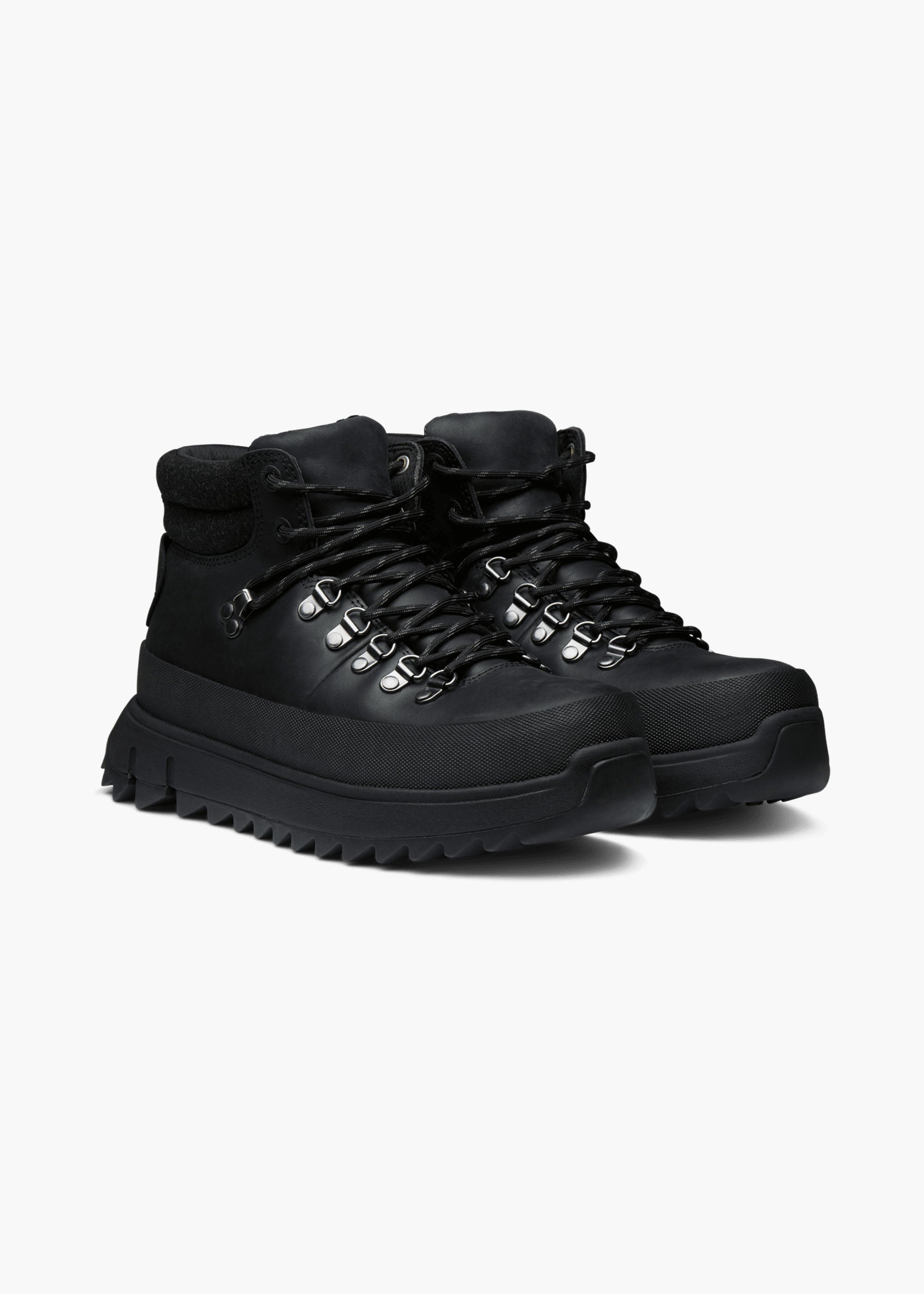 Fjell Boot - background::white,variant::Black