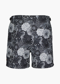 Kyst Swim Trunk (5” Inseam) - background::white,variant::Poseidon Black