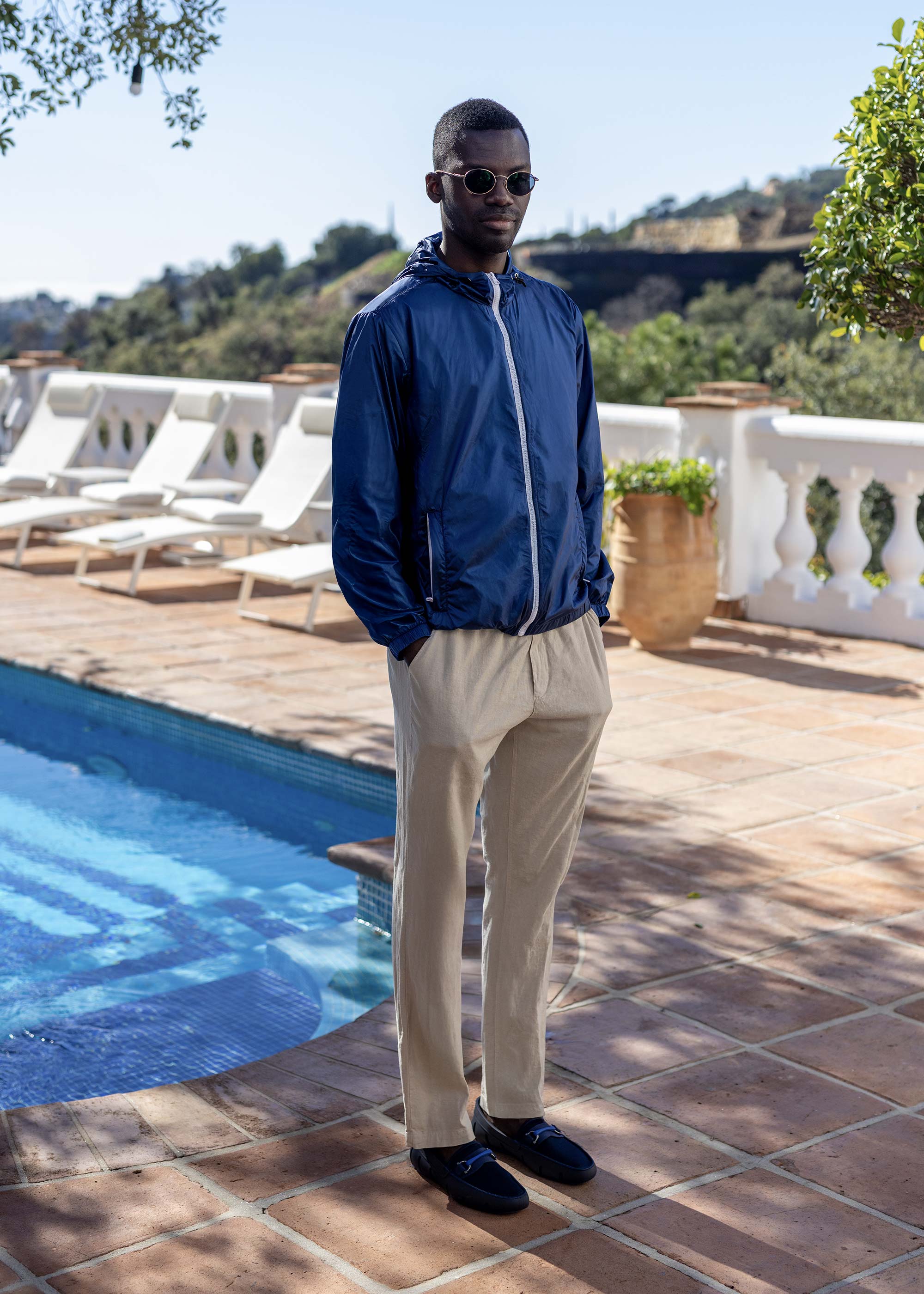 Koosa Jacket - background::white,variant::Navy