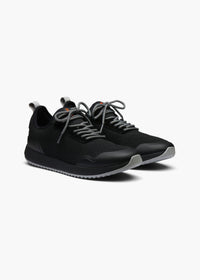 Tasso Runner - background::white,variant::Black